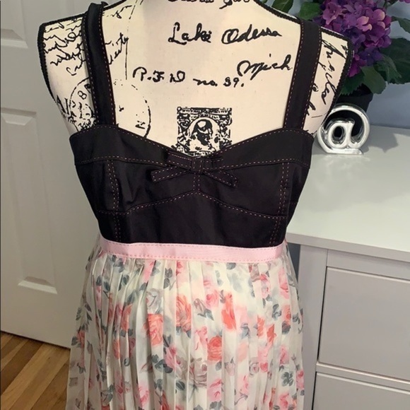 A Pea in The Pod Maternity Dress NWT - Picture 4 of 9